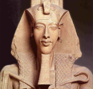 akhenaton_Giuseppe_Ursino_blog